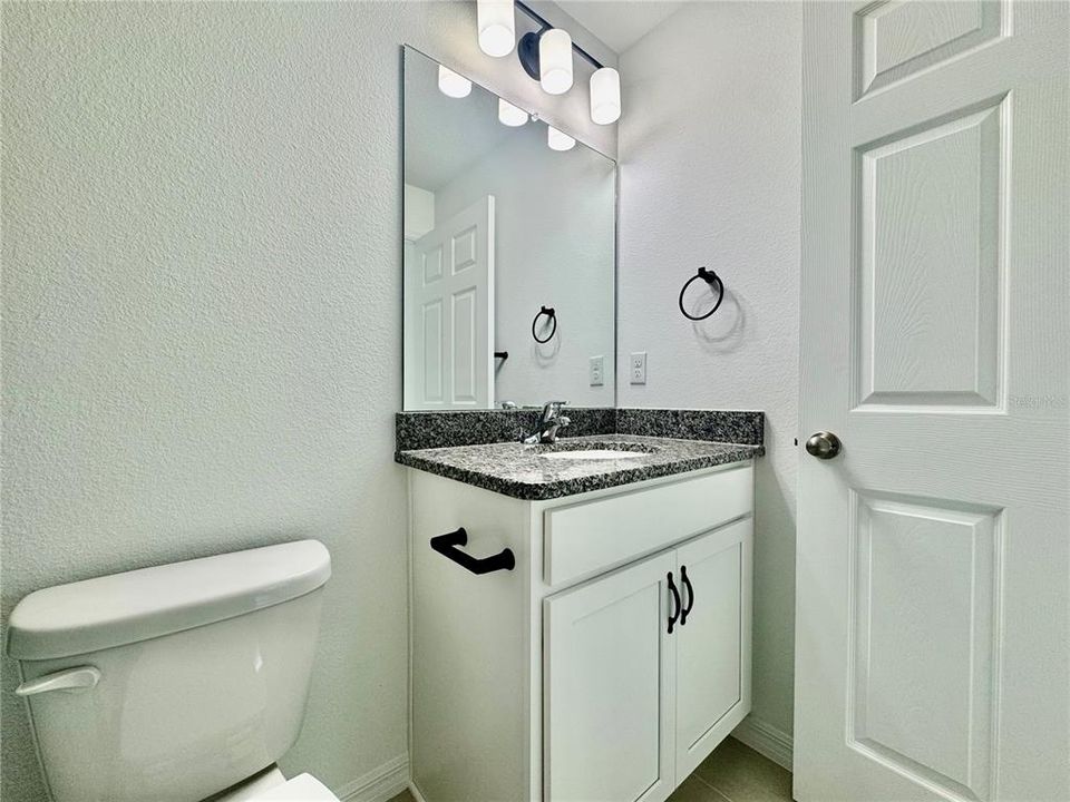 出租: $1,700 (3 贝兹, 2 浴室, 1198 平方英尺)