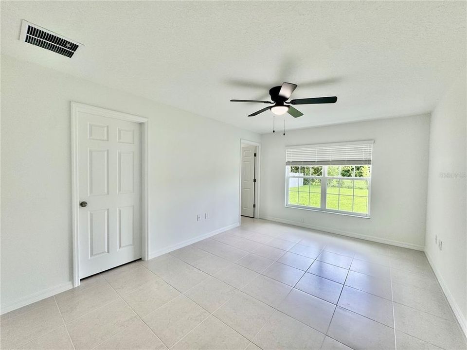 出租: $1,700 (3 贝兹, 2 浴室, 1198 平方英尺)