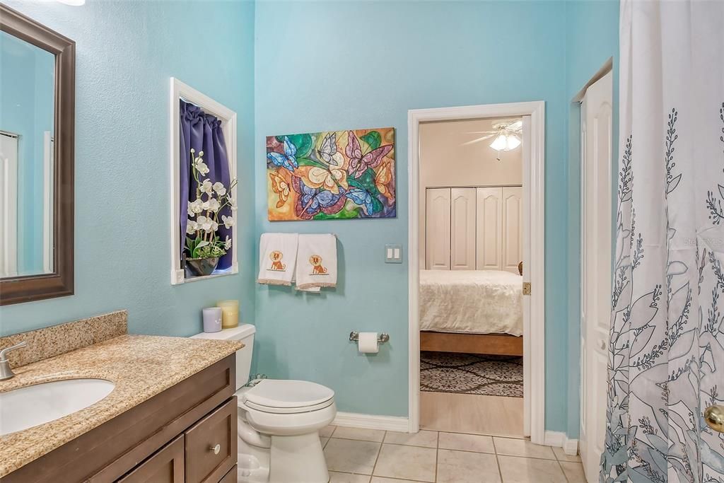 En Venta: $649,900 (4 camas, 3 baños, 2634 Pies cuadrados)