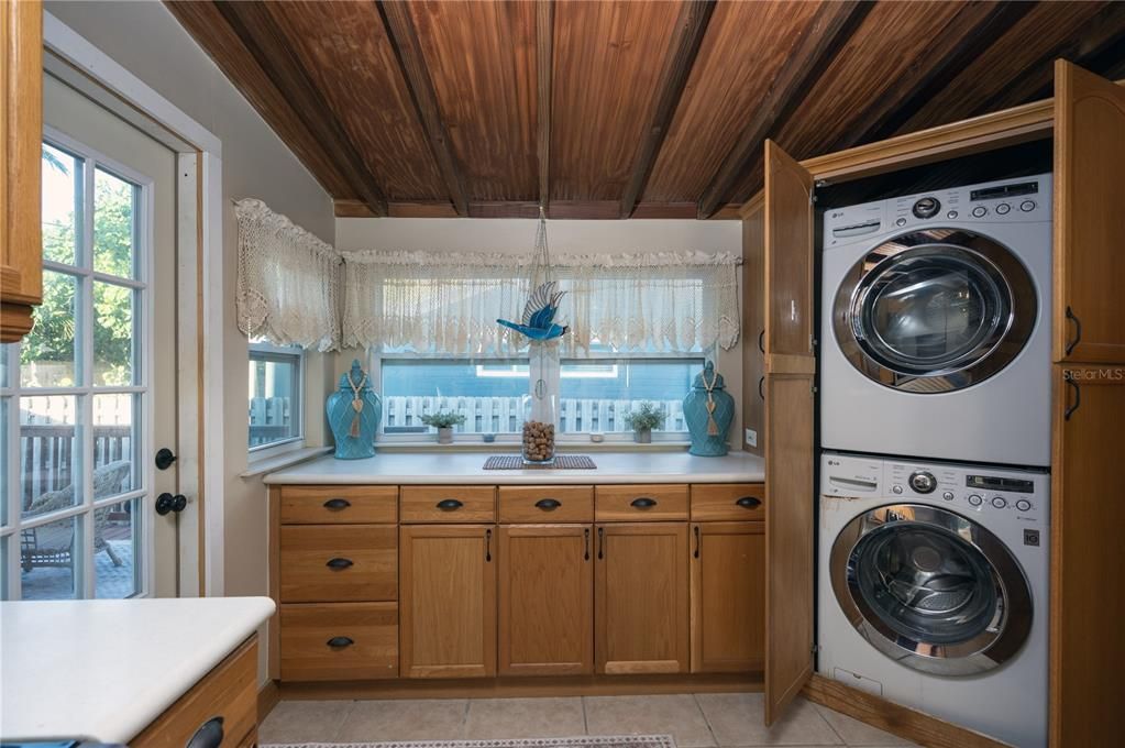 En Venta: $1,499,999 (2 camas, 3 baños, 1828 Pies cuadrados)