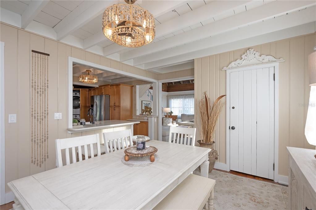 En Venta: $1,499,999 (2 camas, 3 baños, 1828 Pies cuadrados)