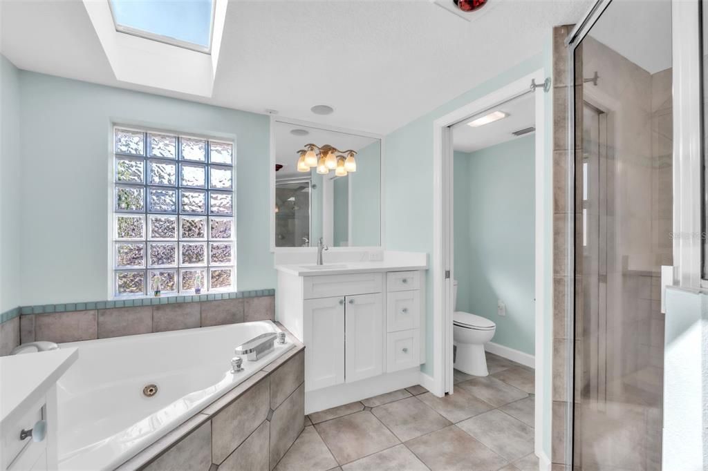 For Sale: $1,475,000 (4 beds, 3 baths, 2348 Square Feet)