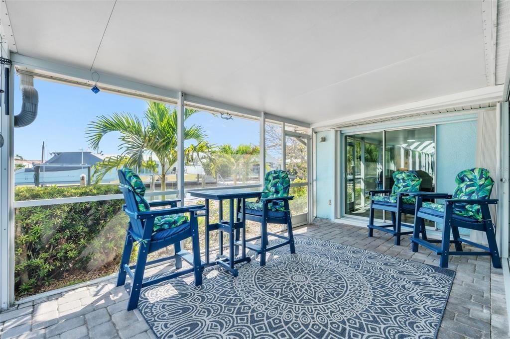 For Sale: $1,475,000 (4 beds, 3 baths, 2348 Square Feet)