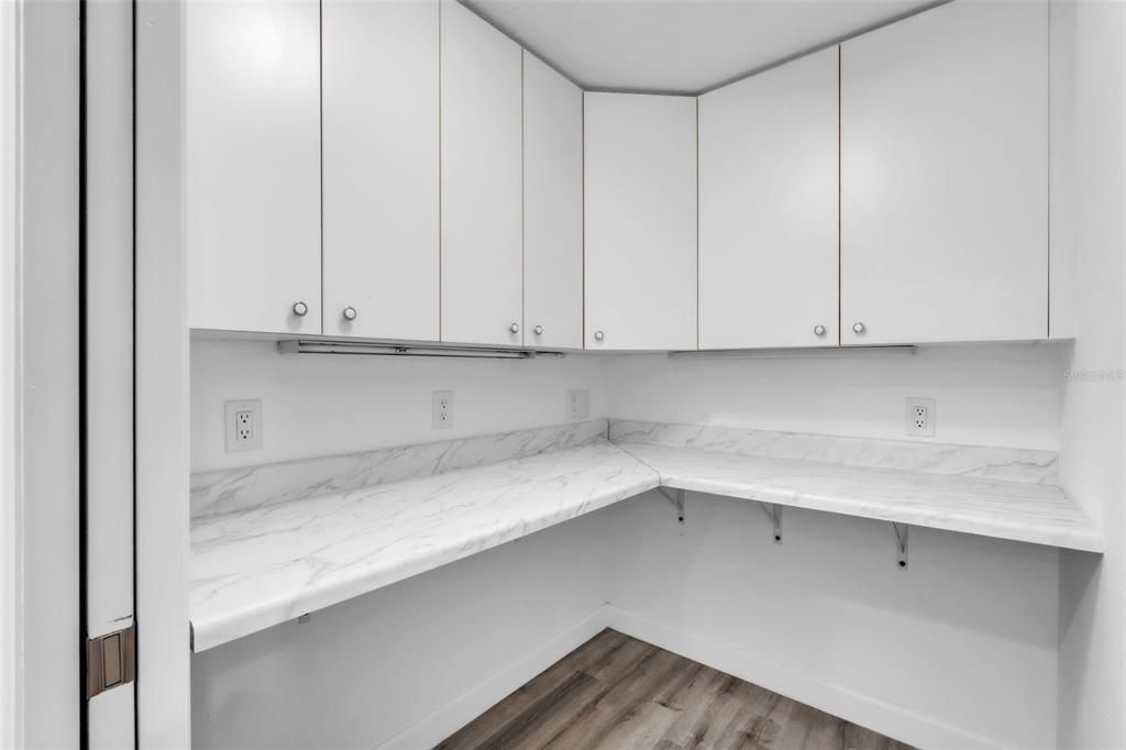 For Sale: $1,475,000 (4 beds, 3 baths, 2348 Square Feet)