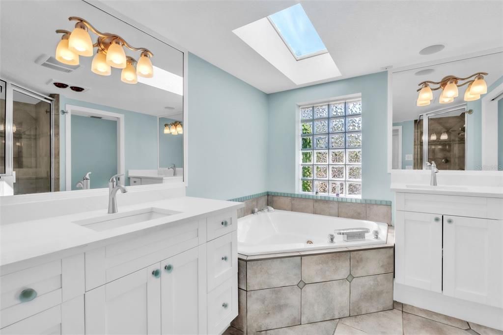 For Sale: $1,475,000 (4 beds, 3 baths, 2348 Square Feet)