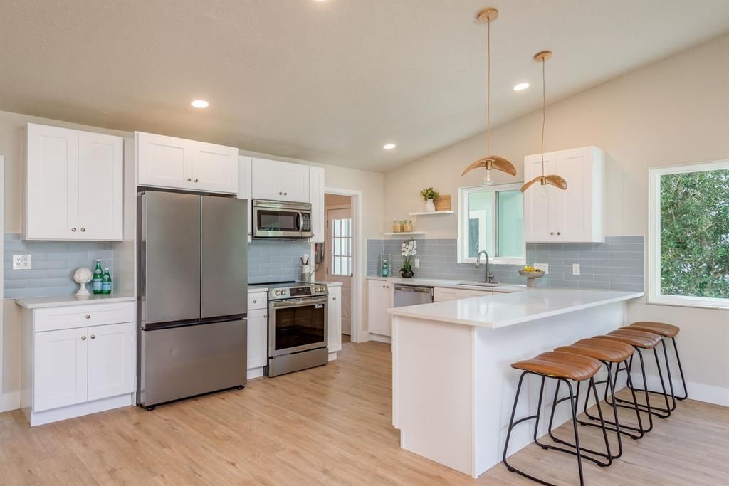 待售: $400,000 (4 贝兹, 2 浴室, 1961 平方英尺)