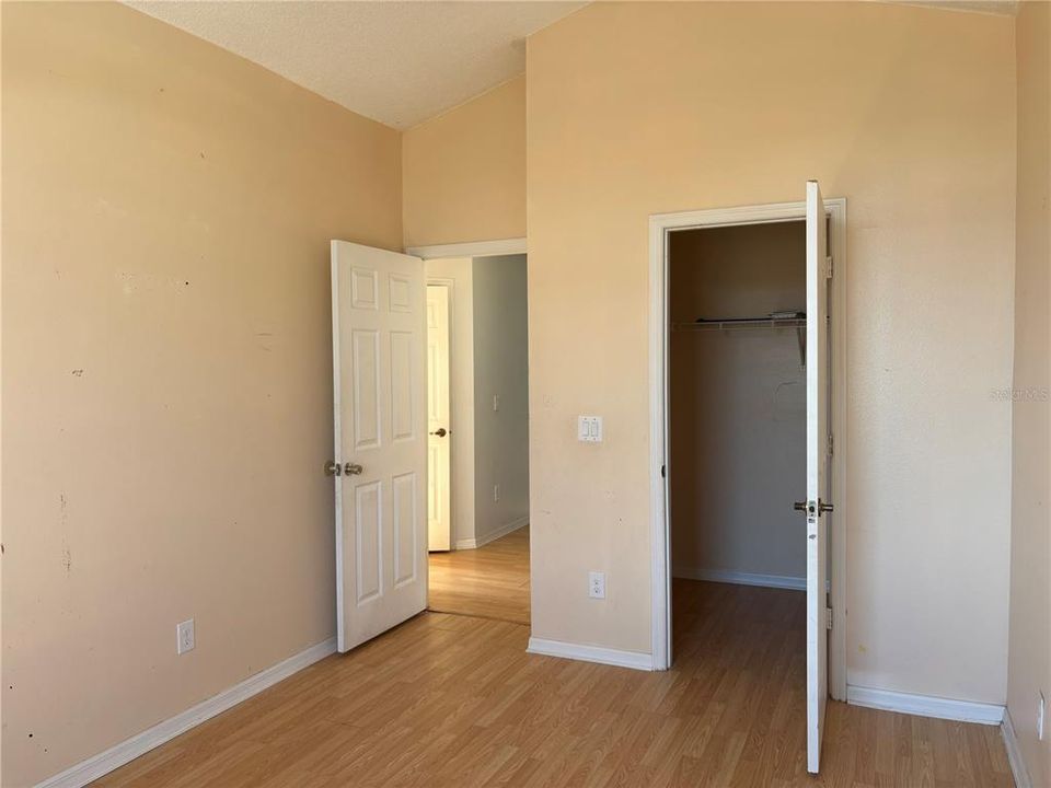 На продажу: $370,000 (5 спален, 3 ванн, 2269 Квадратных фут)