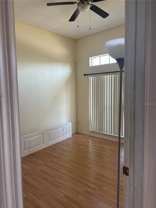 На продажу: $370,000 (5 спален, 3 ванн, 2269 Квадратных фут)