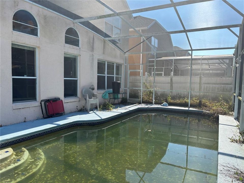 На продажу: $370,000 (5 спален, 3 ванн, 2269 Квадратных фут)