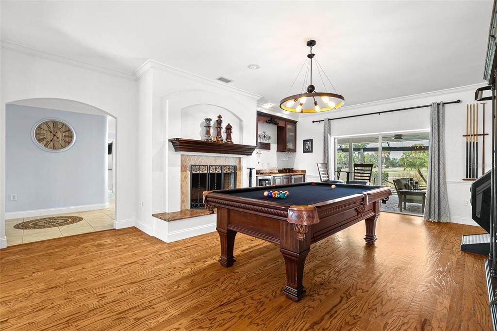 For Sale: $990,000 (5 beds, 3 baths, 3838 Square Feet)