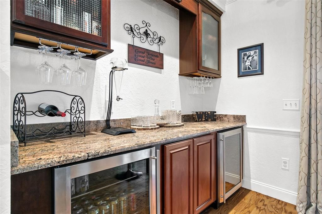 For Sale: $990,000 (5 beds, 3 baths, 3838 Square Feet)