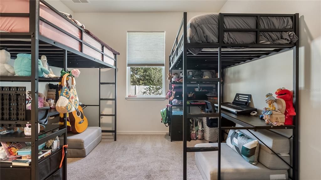 For Sale: $200,000 (4 beds, 2 baths, 1874 Square Feet)