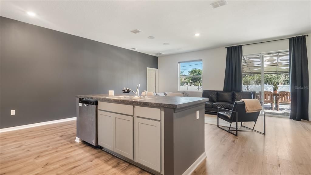 For Sale: $200,000 (4 beds, 2 baths, 1874 Square Feet)