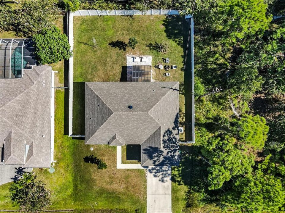 For Sale: $200,000 (4 beds, 2 baths, 1874 Square Feet)