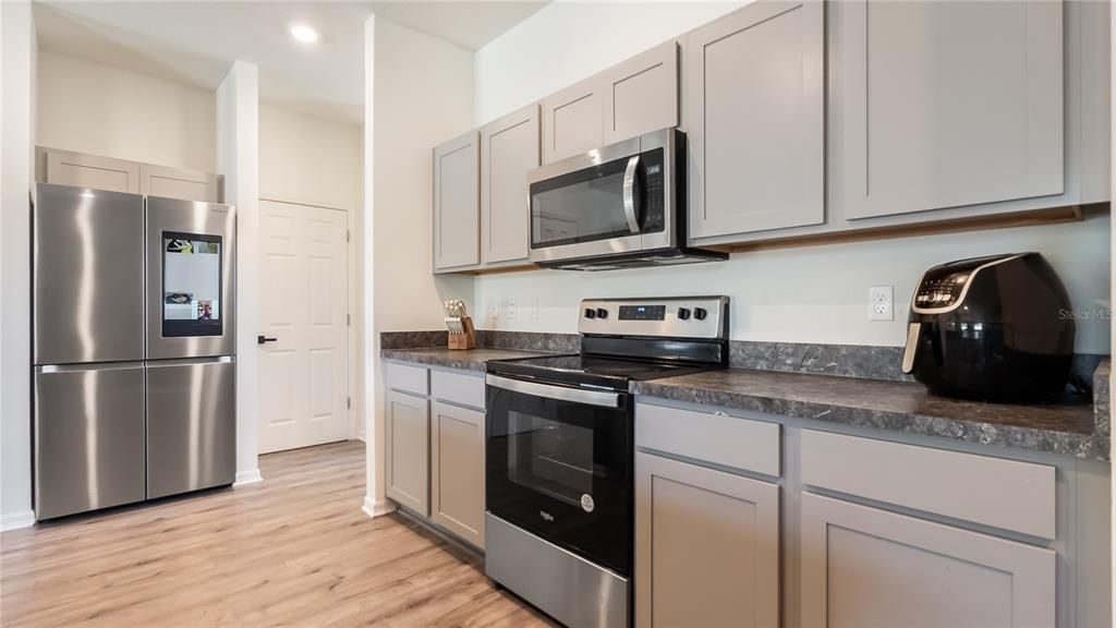 For Sale: $200,000 (4 beds, 2 baths, 1874 Square Feet)