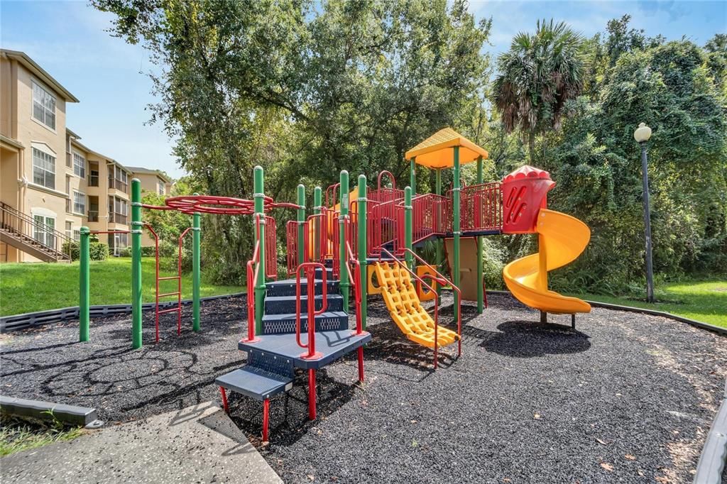 En Venta: $193,000 (2 camas, 2 baños, 1117 Pies cuadrados)