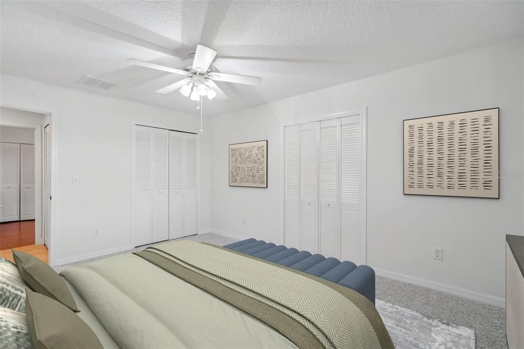 合同活跃: $869,000 (4 贝兹, 2 浴室, 2500 平方英尺)