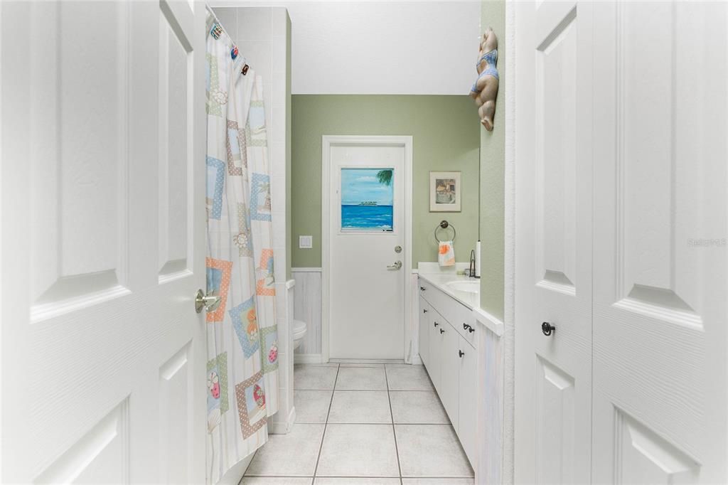 合同活跃: $340,000 (3 贝兹, 2 浴室, 1614 平方英尺)