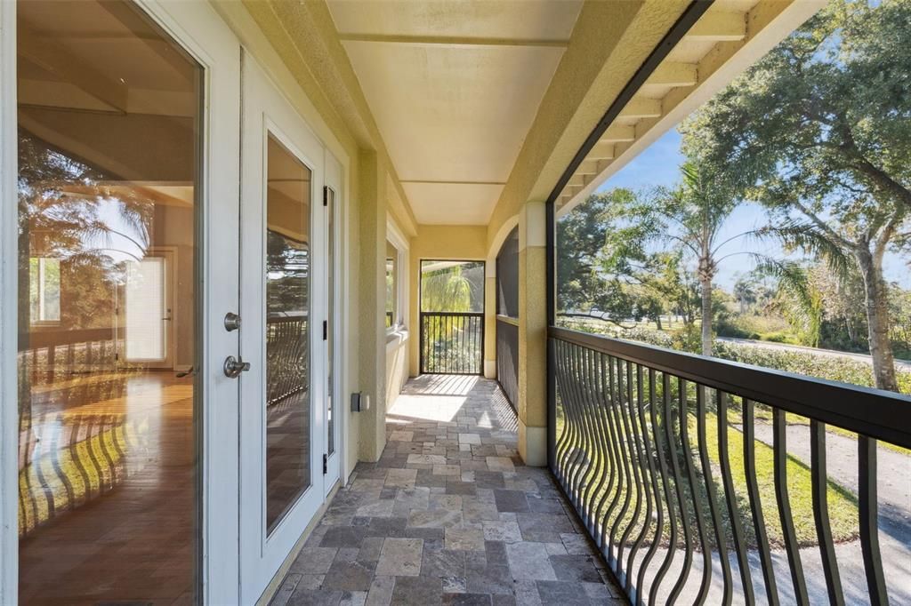 На продажу: $595,000 (3 спален, 2 ванн, 1617 Квадратных фут)