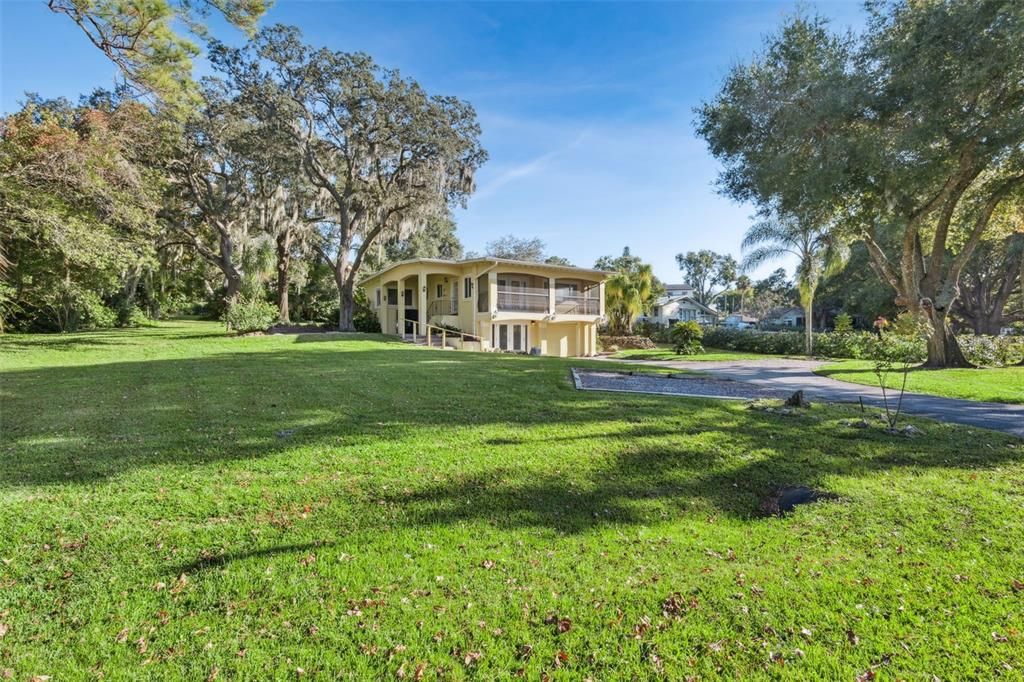 На продажу: $595,000 (3 спален, 2 ванн, 1617 Квадратных фут)