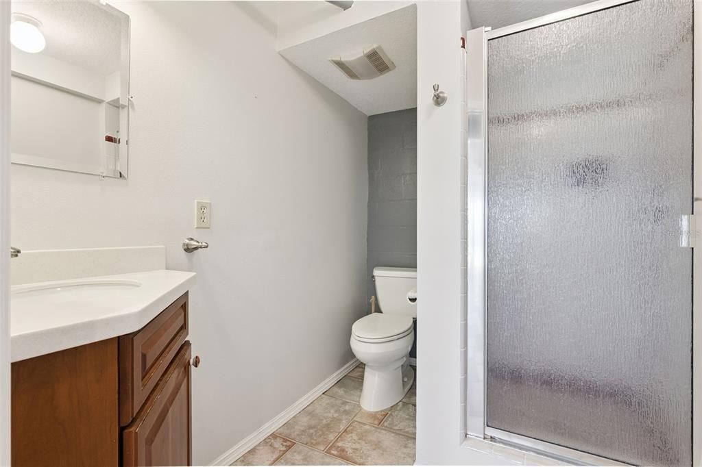 На продажу: $595,000 (3 спален, 2 ванн, 1617 Квадратных фут)