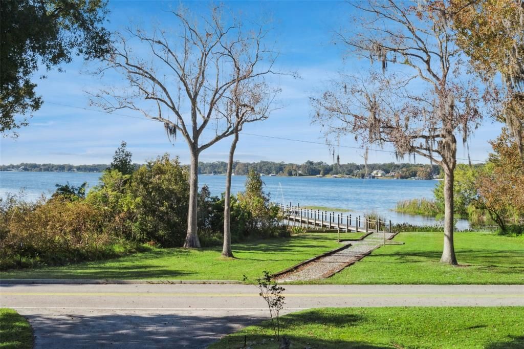 На продажу: $595,000 (3 спален, 2 ванн, 1617 Квадратных фут)