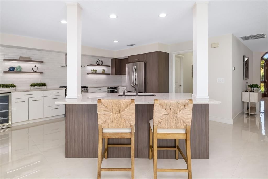 For Sale: $5,200,000 (3 beds, 3 baths, 2875 Square Feet)