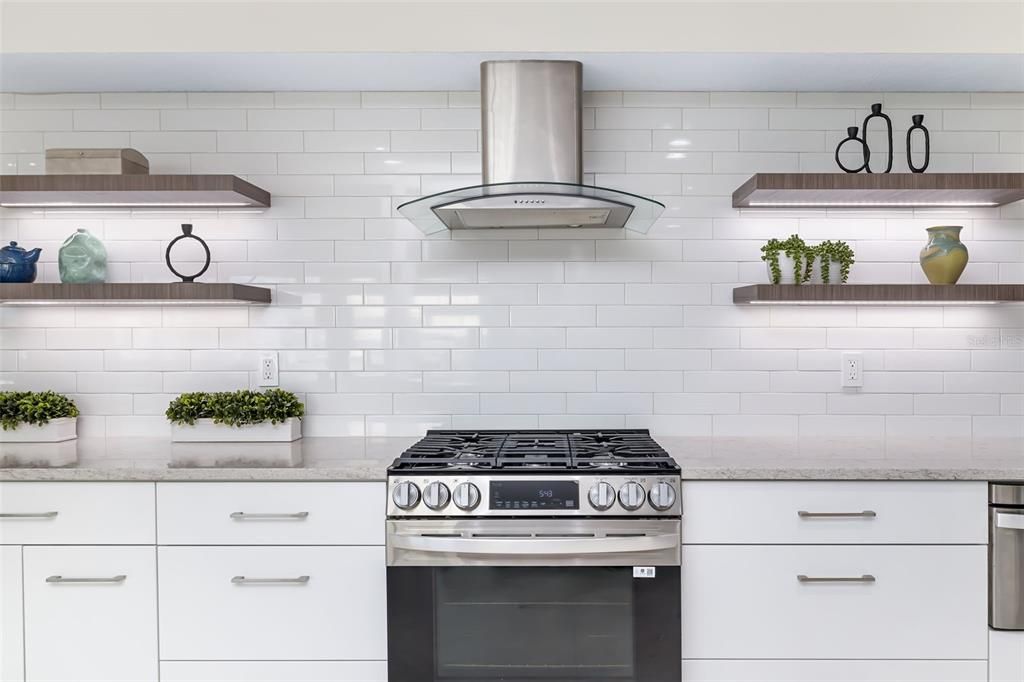 For Sale: $5,200,000 (3 beds, 3 baths, 2875 Square Feet)