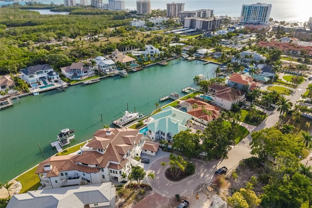 For Sale: $5,200,000 (3 beds, 3 baths, 2875 Square Feet)