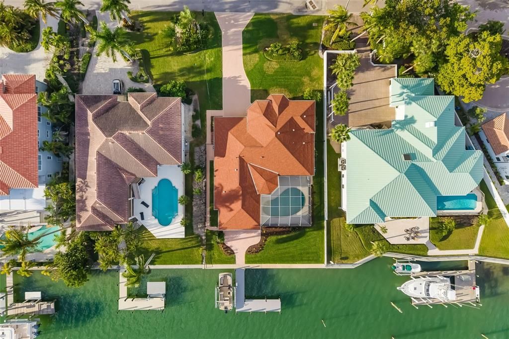 For Sale: $5,200,000 (3 beds, 3 baths, 2875 Square Feet)