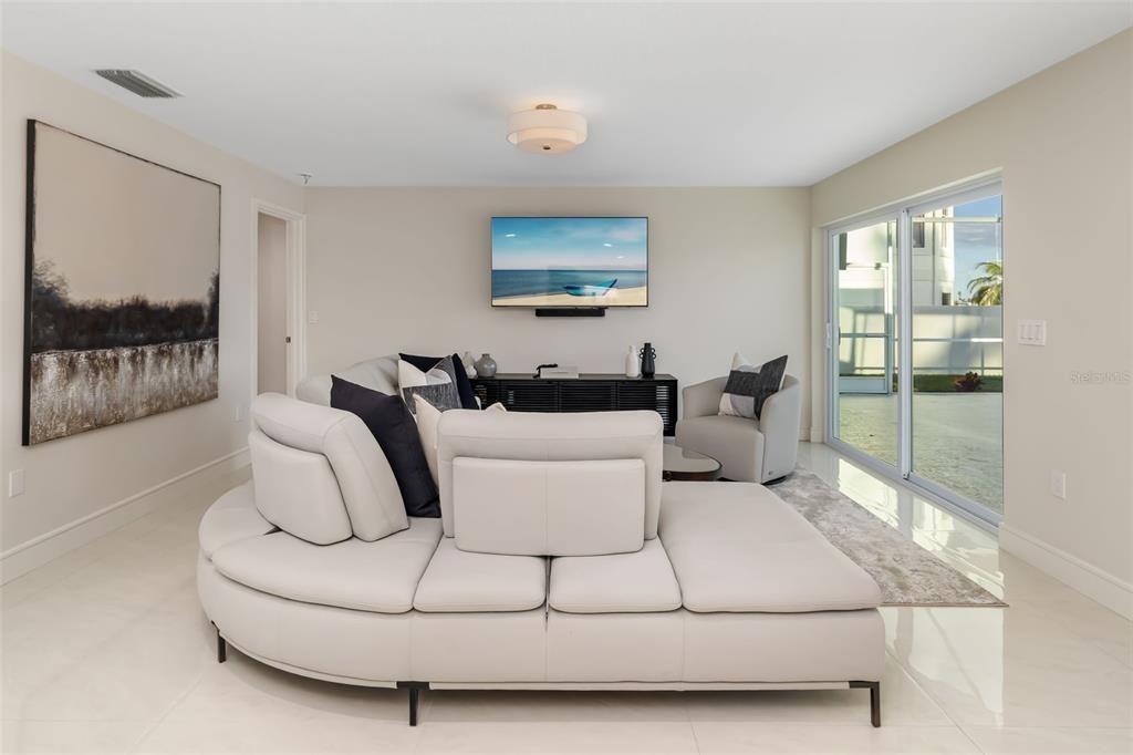 For Sale: $5,200,000 (3 beds, 3 baths, 2875 Square Feet)