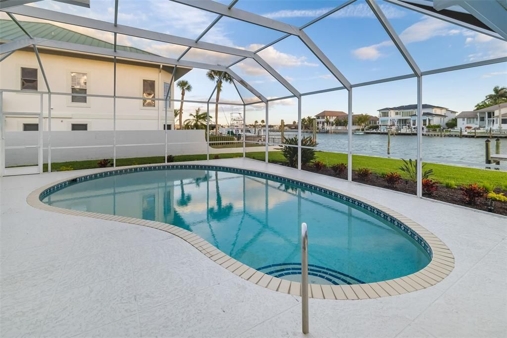 For Sale: $5,200,000 (3 beds, 3 baths, 2875 Square Feet)