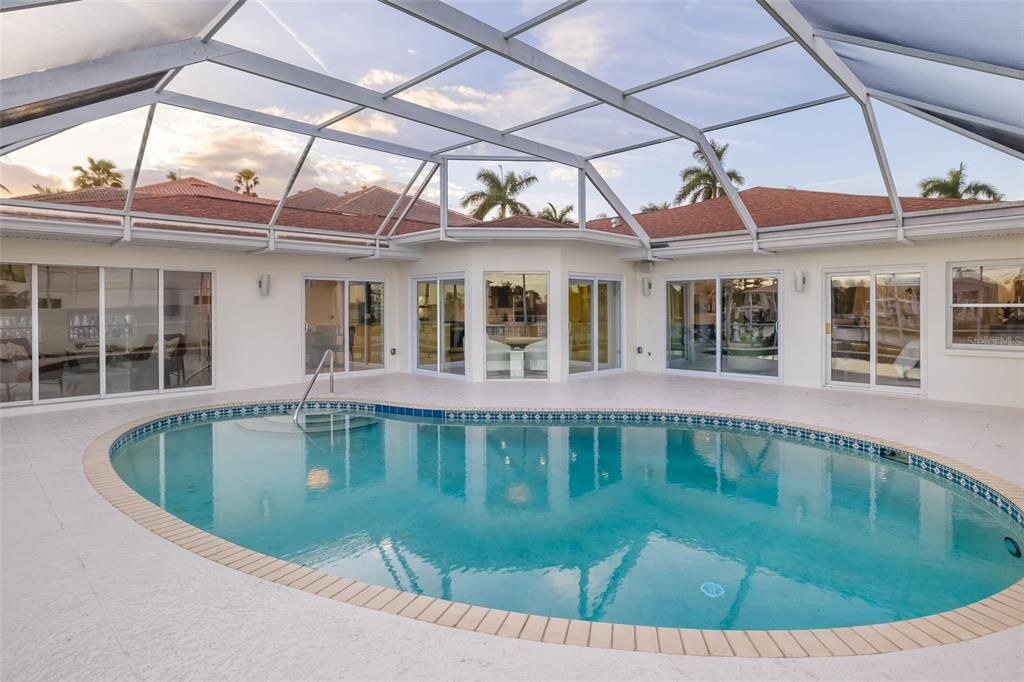 For Sale: $5,200,000 (3 beds, 3 baths, 2875 Square Feet)