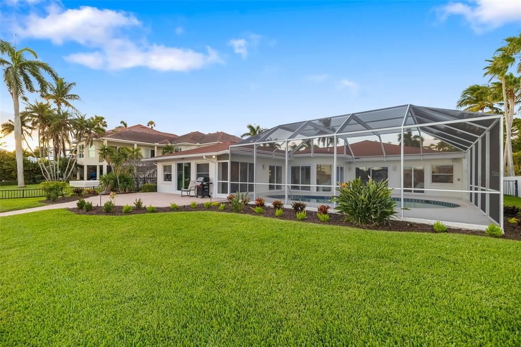 For Sale: $5,200,000 (3 beds, 3 baths, 2875 Square Feet)