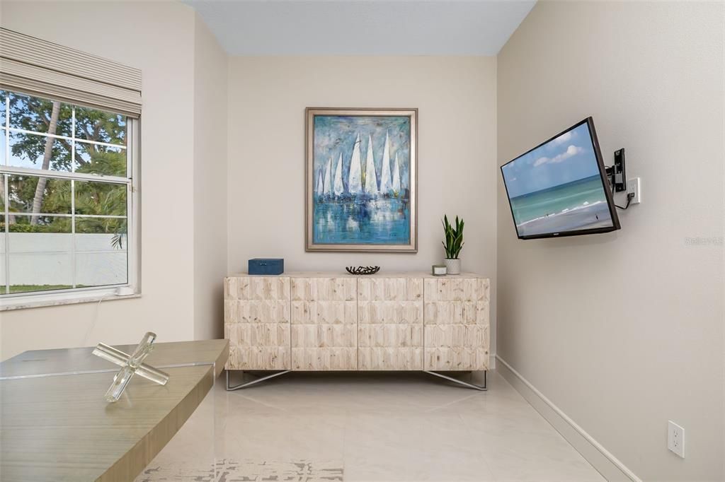 For Sale: $5,200,000 (3 beds, 3 baths, 2875 Square Feet)