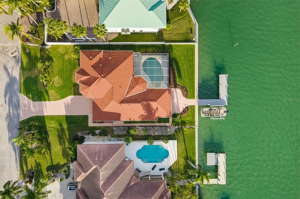 For Sale: $5,200,000 (3 beds, 3 baths, 2875 Square Feet)