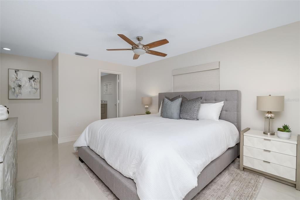 For Sale: $5,200,000 (3 beds, 3 baths, 2875 Square Feet)