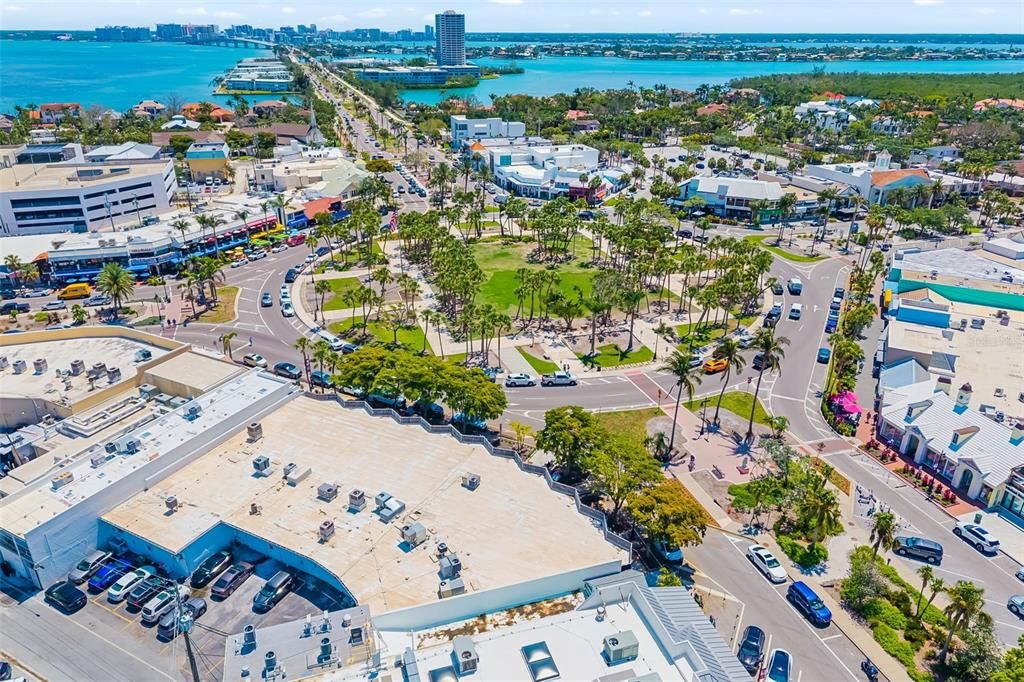 For Sale: $5,200,000 (3 beds, 3 baths, 2875 Square Feet)