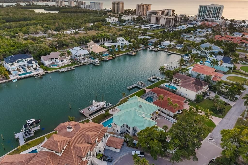 For Sale: $5,200,000 (3 beds, 3 baths, 2875 Square Feet)