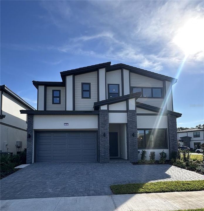 Recently Sold: $1,613,000 (11 beds, 13 baths, 4842 Square Feet)