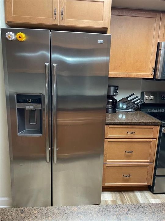 For Sale: $314,888 (3 beds, 2 baths, 1796 Square Feet)