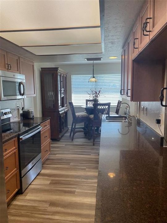 For Sale: $314,888 (3 beds, 2 baths, 1796 Square Feet)