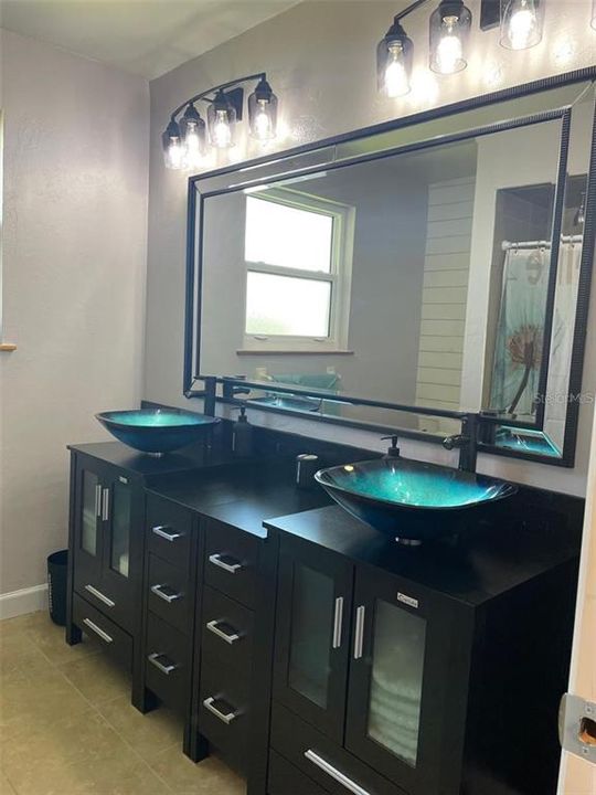 For Sale: $314,888 (3 beds, 2 baths, 1796 Square Feet)