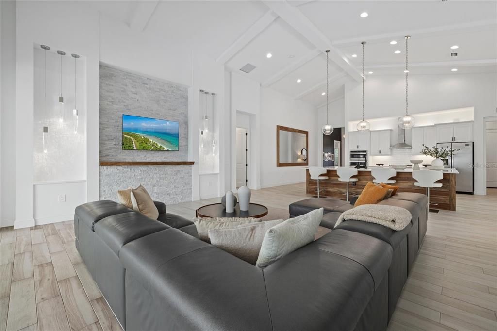 For Sale: $1,525,000 (5 beds, 3 baths, 3138 Square Feet)