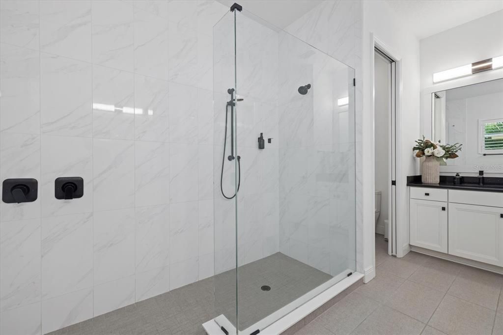 For Sale: $1,525,000 (5 beds, 3 baths, 3138 Square Feet)