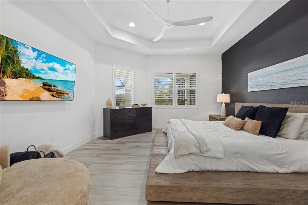 For Sale: $1,525,000 (5 beds, 3 baths, 3138 Square Feet)