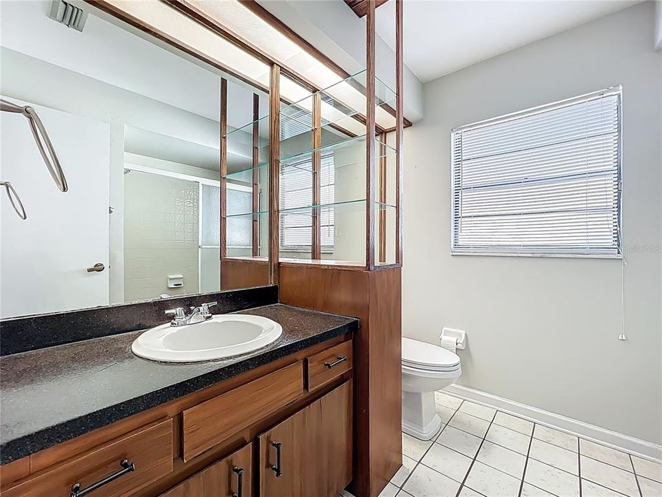 For Sale: $415,000 (3 beds, 2 baths, 1991 Square Feet)