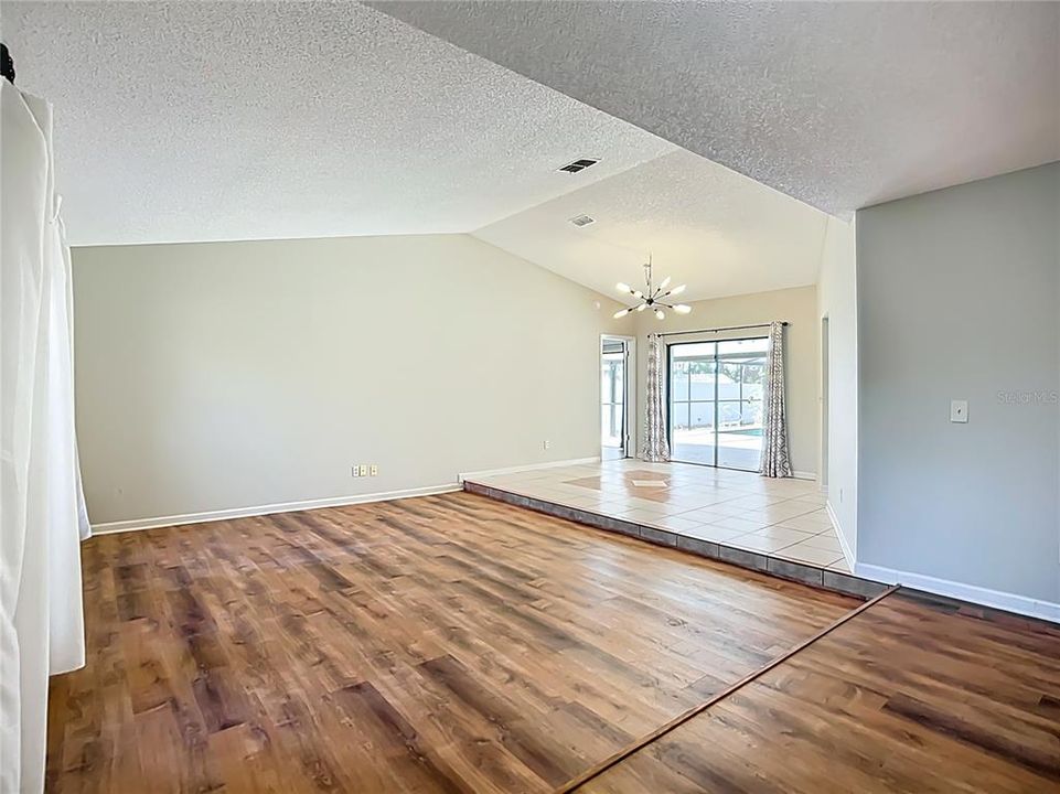 For Sale: $415,000 (3 beds, 2 baths, 1991 Square Feet)