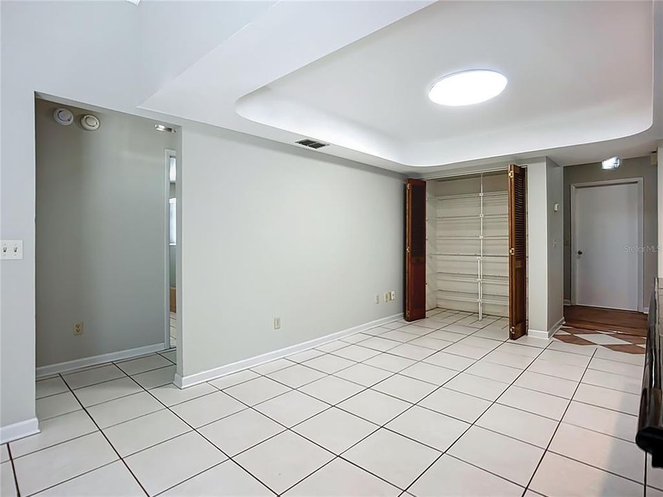 For Sale: $415,000 (3 beds, 2 baths, 1991 Square Feet)