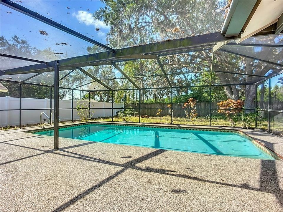 For Sale: $415,000 (3 beds, 2 baths, 1991 Square Feet)